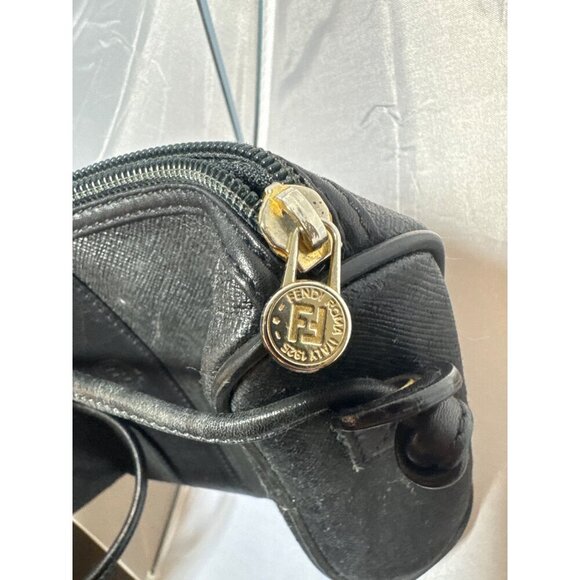 Fendi Vintage Black Leather Small Handbag With Dust Bag Italy - Picture 9 of 10